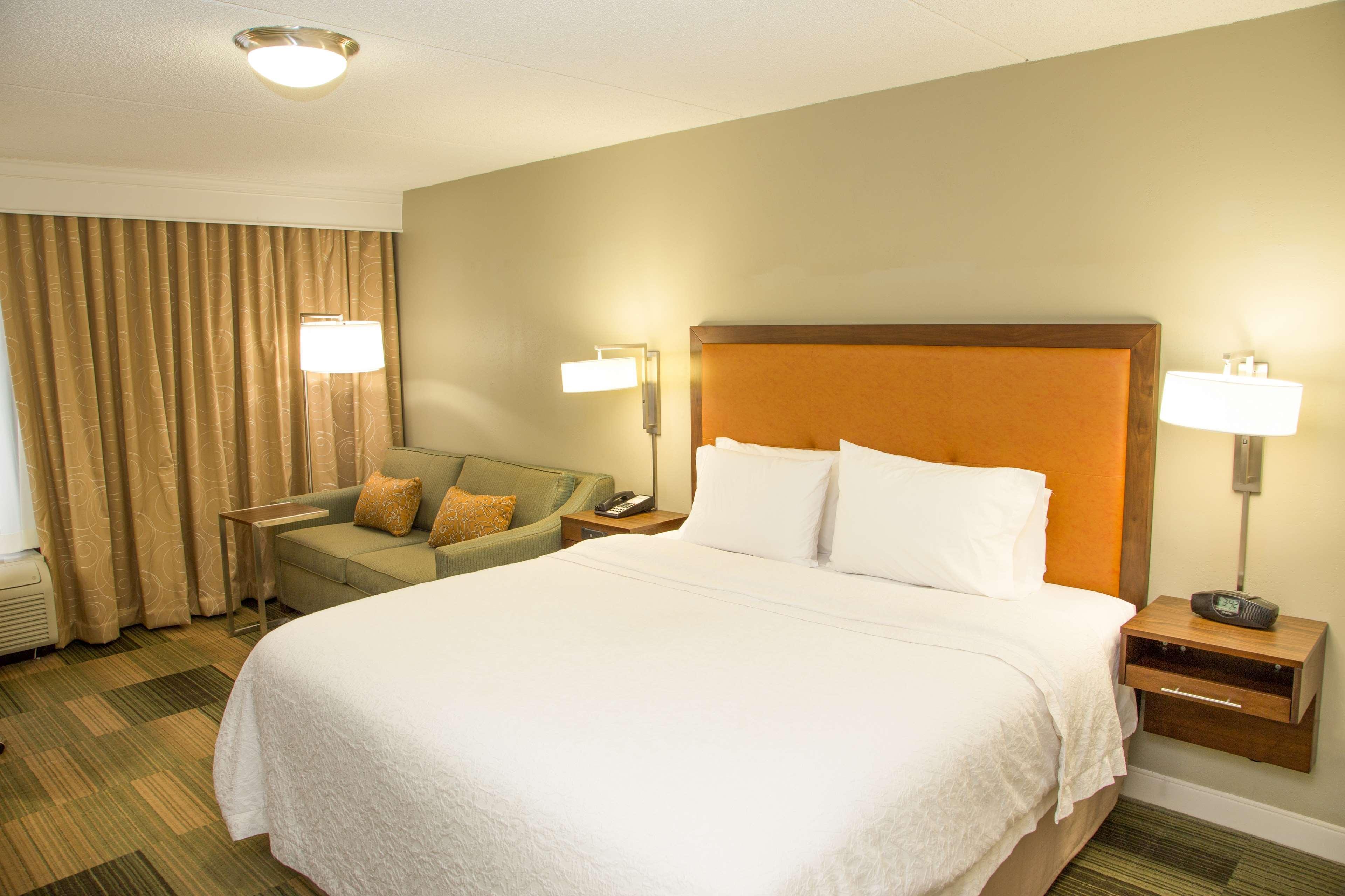 Hampton Inn & Suites Albany-Downtown Exteriör bild