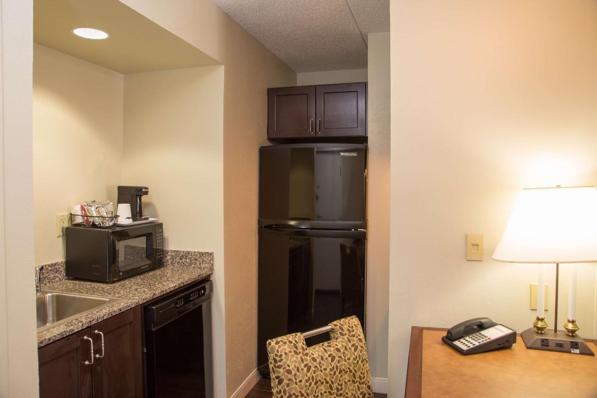 Hampton Inn & Suites Albany-Downtown Exteriör bild