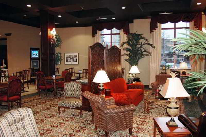 Hampton Inn & Suites Albany-Downtown Exteriör bild